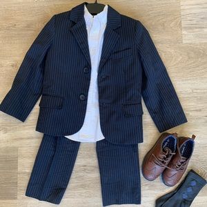 Zara Pinstriped suit-navy Toddler boy sz 3 5pc set
